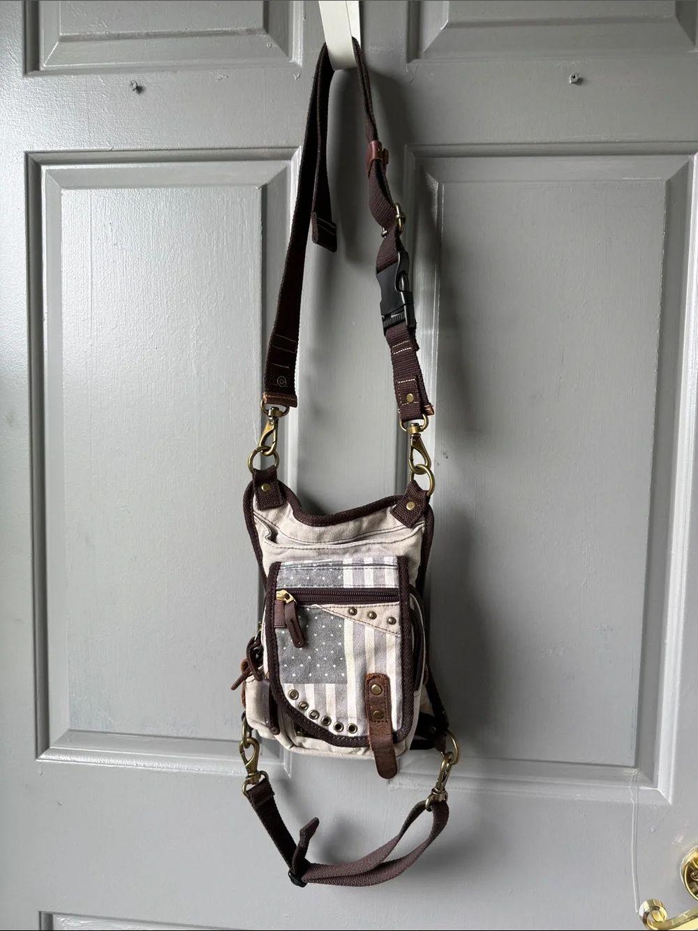 Casual Patchwork Crossbody Sling Bag - Brown & Cream